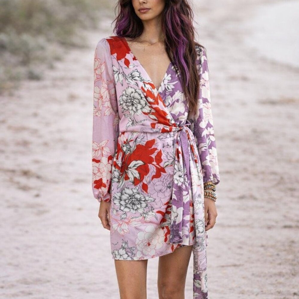 Badgley Mischka Renee Long Sleeve Shades of Purple Floral Dress, Size 8